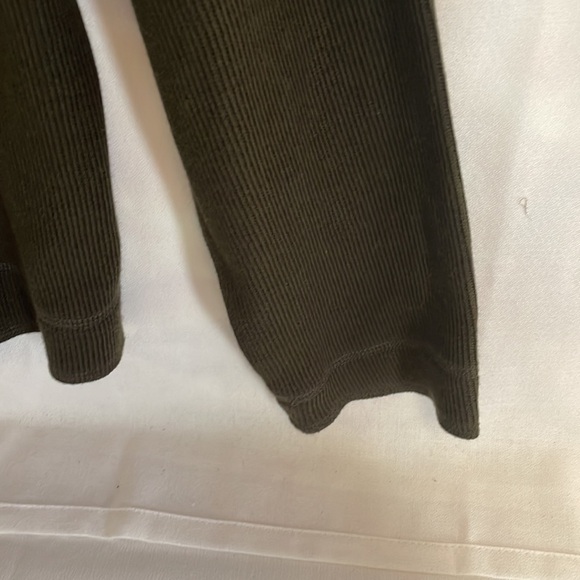 Rafaella Ribbed Button up Top Hunter green Size M - Picture 4 of 4